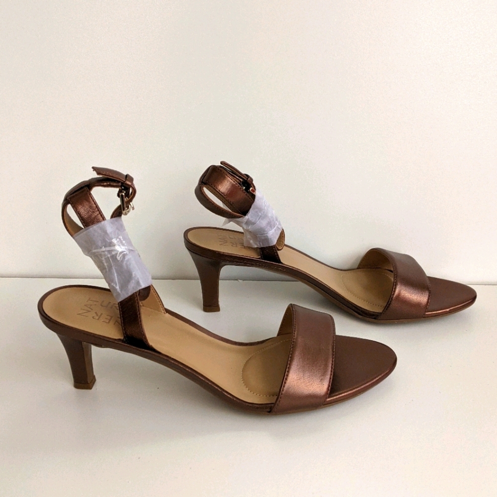NEW Naturalizer Tinda Sandal - 8.5M - Picture 7 of 11